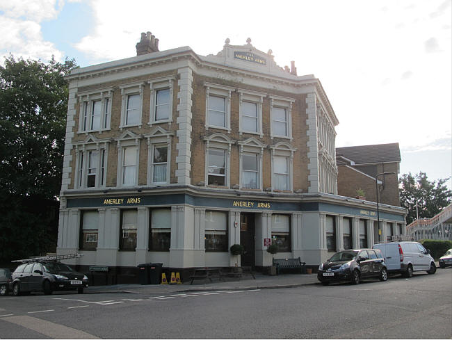 Anerley Arms, 2 Ridsdale Road, Anerley SE20 - in 2017